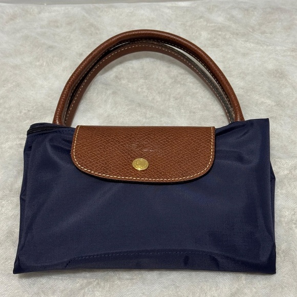 Longchamp Limited Edition Eiffel Tower Le Pilage Tote - Picture 10 of 13